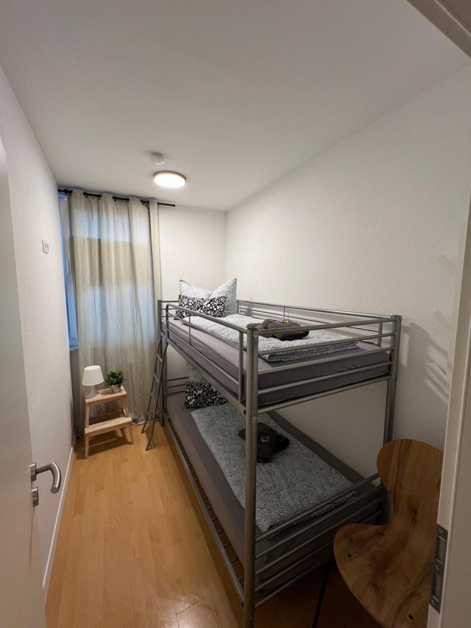Apartment Humboldt 3 Schlafzimmer,Wifi, Netflix Parken, Terrasse, Klimatisiert, Naehe Zentrum Jena Dış mekan fotoğraf