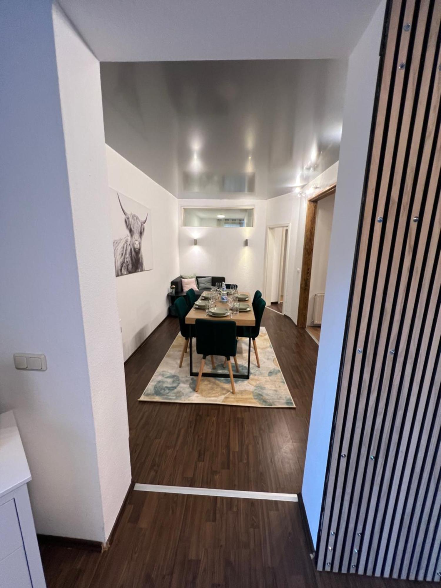 Apartment Humboldt 3 Schlafzimmer,Wifi, Netflix Parken, Terrasse, Klimatisiert, Naehe Zentrum Jena Dış mekan fotoğraf